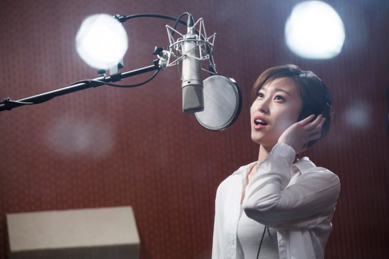 Breathing for Power: Mastering the Vocal Engine